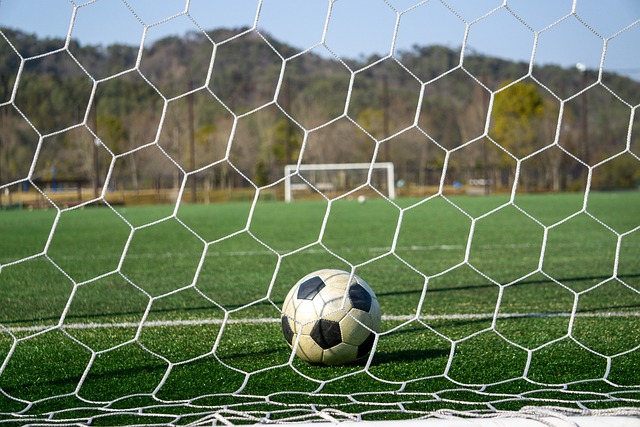 在进攻端 在进攻端